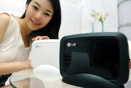 LG XG1 Chic External Hard Drive