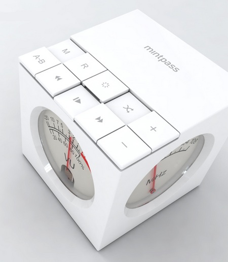 Mintpass The Cube Retro-Style MP3 Player buttons