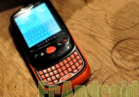 Alcatel OT-980 Android Phone looks like the Palm Pre