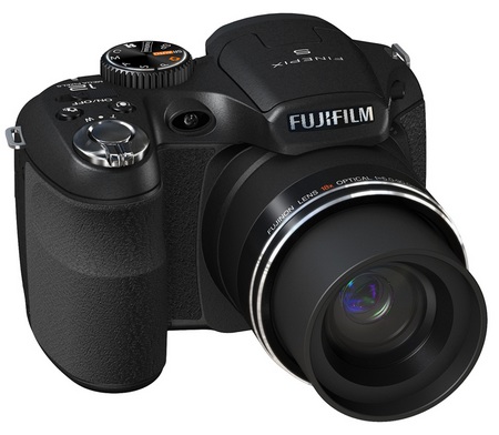 FujiFilm FinePix S2550HD 18x Zoom Camera