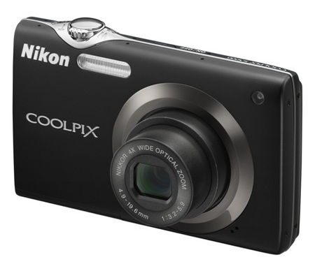 Nikon CoolPix S3000 digital camera black