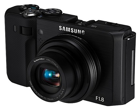 Samsung TL500 Camera with 24mm F1.8 lens angle