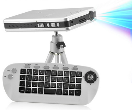 CVOB-E72 Mini Projector with Linux, WiFi and QWERTY keyboard