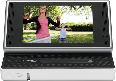 Cisco Flip SlideHD 720p Camcorder slide open