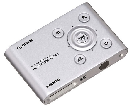 FujiFilm FinePix HDP-L1 HD Player Shows Real 3D Images