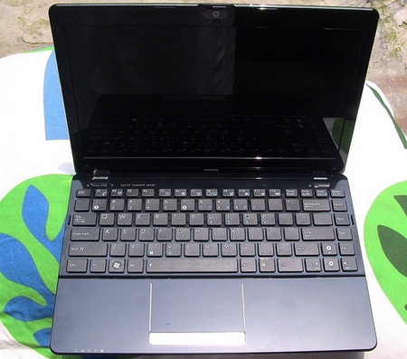 Asus Eee PC 1215 ION 2 Netbook Spotted