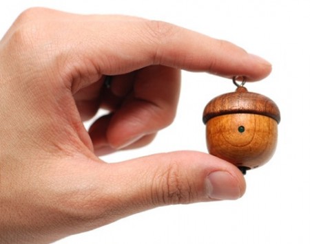 Motz Acorn Tiny Wooden Speaker on hand