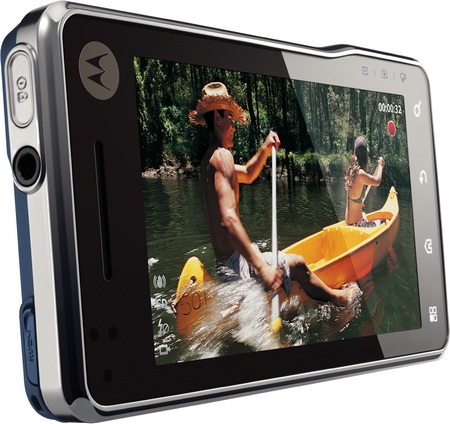 Motorola Milestone XT720 Android Smartphone Announced