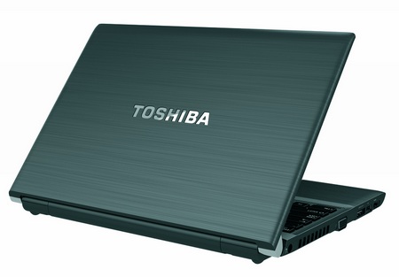 Toshiba Portege R700 Lightweight, Ultraportable Notebook with DVD Drive lid