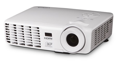 Vivitek D513W and D537W Lightweight Projectors