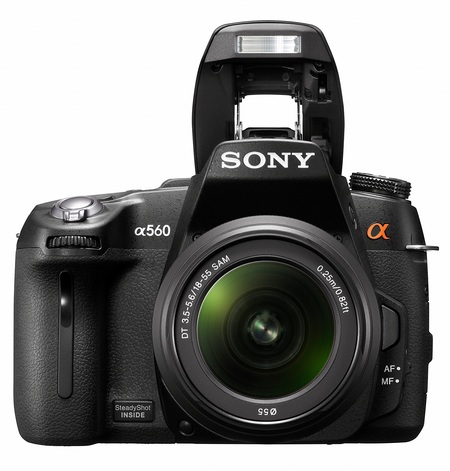 Sony Alpha A560 DSLR flash open