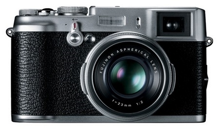 FujiFilm FinePix X100 Camera with Hybrid Viewfinder