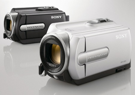 Sony Handycam DCR-SR15E Standard Definition Camcorder