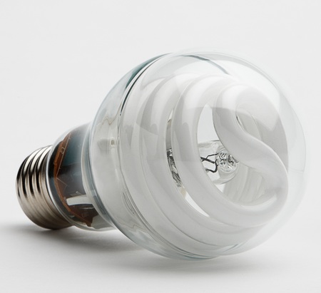 GE Hybrid Halogen-CFL Light Bulb