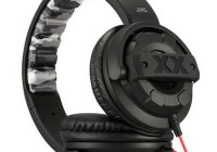 JVC Xtreme Xplosives HA-M5X around-the-ear headphones