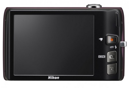 Nikon CoolPix S4100 digital camera back