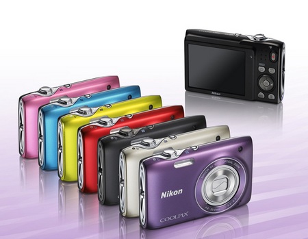 Nikon CoolPix S4100 digital camera