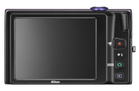 Nikon CoolPix S6100 with 7x Optical Zoom back