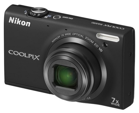 Nikon CoolPix S6100 with 7x Optical Zoom black