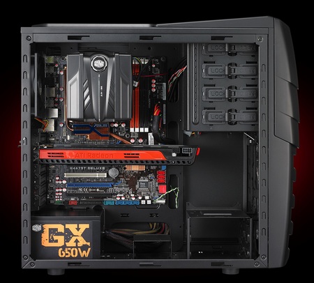 CM Storm Enforcer PC Chassis inside