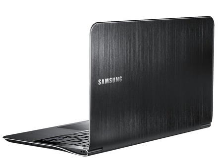 Samsung Series 9 11-inch NP900X1A-A01US notebook 1