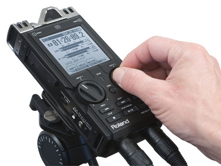 Roland R-26 Portable Audio Field Recorder on tripod