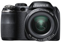 FujiFilm FinePix S4200 Long-Zoom Camera