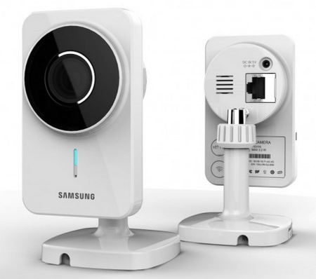 Samsung SmartCam WiFi IP Camera for Real-time Surveillance