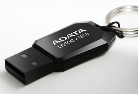 ADATA DashDrive UV100 USB Flash Drive black