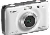 Nikon CoolPix S30 Rugged Digital Camera white