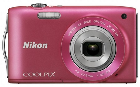 Nikon CoolPix S4200 digital camera pink