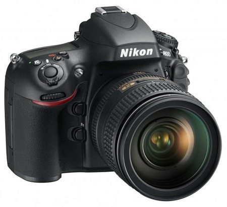 Nikon D800 and D800E 36.3 Megapixel FX-Format DSLRs angle