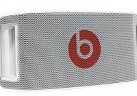 Beats by Dr. Dre Beatbox updated, heading to AT&T white