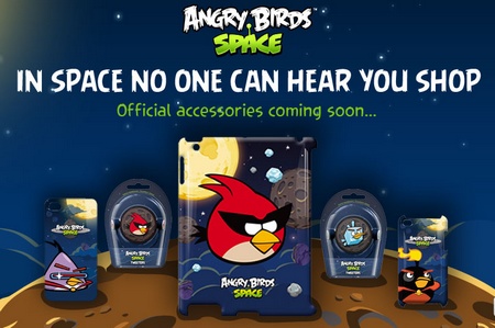 GEAR4 Angry Birds Space Cases and Headphones 1