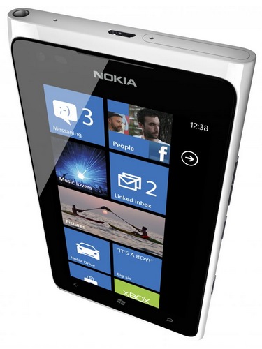 Nokia Lumia 900 Windows Phone white