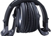 Pioneer HDJ-2000-K Professional DJ Headphones Now in Black Chrome folded