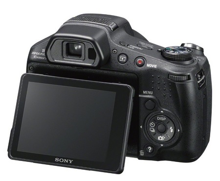 Sony Cyber-shot DSC-HX200V 30X Long Zoom Camera with GPS tilting display