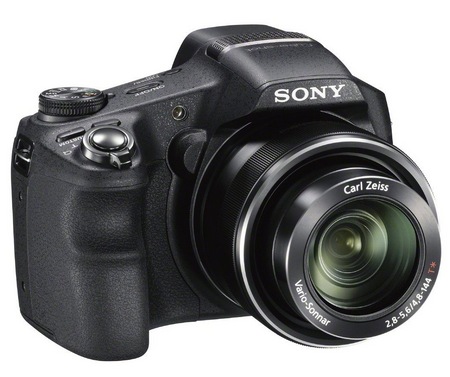 Sony Cyber-shot DSC-HX200V 30X Long Zoom Camera with GPS