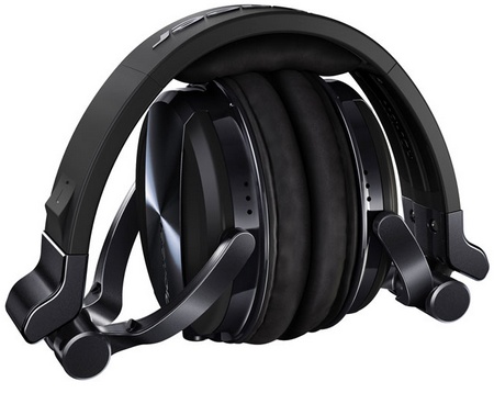 Pioneer HDJ-1500 Professional DJ Headphones folded