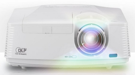 Mitsubishi WD720U and XD700U Professional DLP Projectors