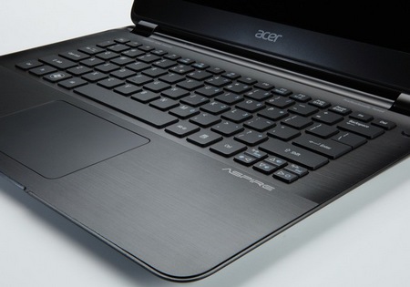 Acer Aspire S5 World's Thinnest Ultrabook keyboard