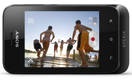 Sony Xperia tipo Entry-level Android Phone landscape