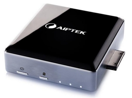 Aiptek MobileCinema i50D pico projector dongle for ios devices