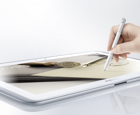 Samsung Galaxy Note 10.1 Tablet with S-pen