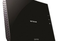 Netgear Centria WNDR4700 and WNDR4720 High-speed Routers with Automatic Backup