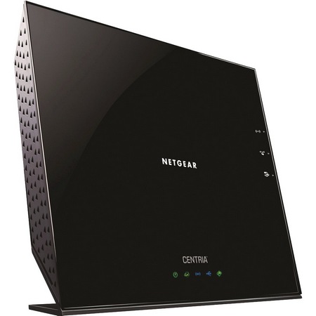 Netgear Centria WNDR4700 and WNDR4720 High-speed Routers with Automatic Backup