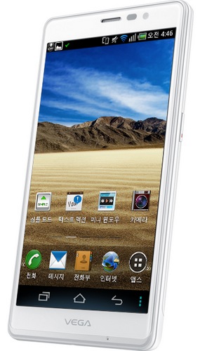 Pantech Vega R3 5.3-inch Android Phablet with SnapDragon S4 Pro angle