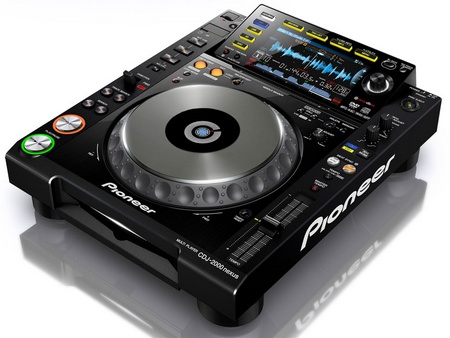 Pioneer CDJ-2000nexus Flagship DJ Player with WiFi Connectivity