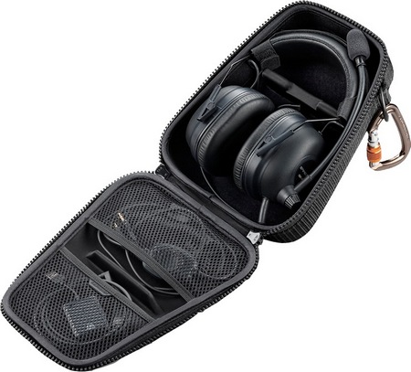 Plantronics GameCom Commander Tournament Gaming Headset in case