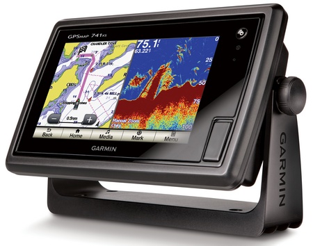 Garmin GPSMAP 500 and 700 Series Chartplotter and Combo Units